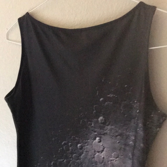 Dress printed moon size small - Picture 6 of 6